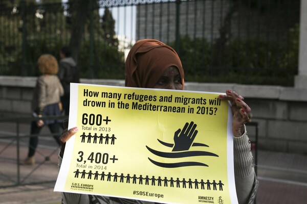 Πάνω από 2000 πρόσφυγες πνίγηκαν φέτος στα νερά της Μεσογείου