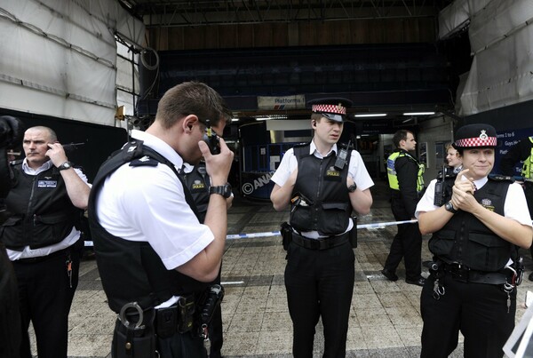 Ακόμη μία σύλληψη στο Λονδίνο που σχετίζεται με τη δολοφονία του στρατιώτη