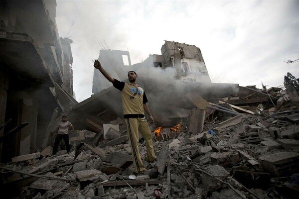 Σφυροκοπείται για πέμπτη ημέρα η Γάζα