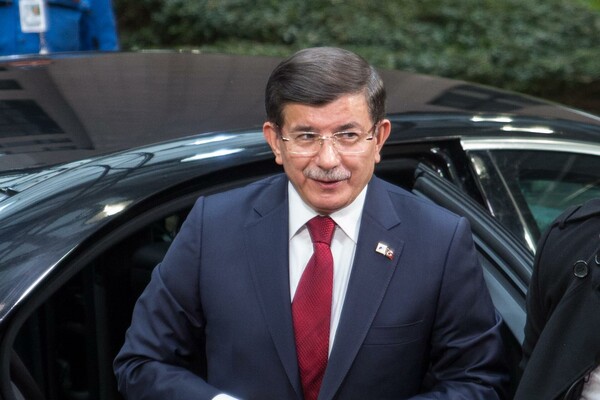 Nταβούτογλου: Tο 2016 θα είναι ένα έτος ορόσημο στις σχέσεις EE - Τουρκίας