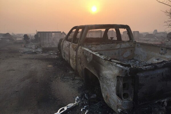 Τεράστια η καταστροφή στον Καναδά από την μεγάλη πυρκαγιά που μαίνεται ανεξέλεγκτη