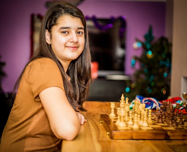 11χρονη "σπάει" τα ρεκόρ IQ test για να την "πει" στους γονείς της