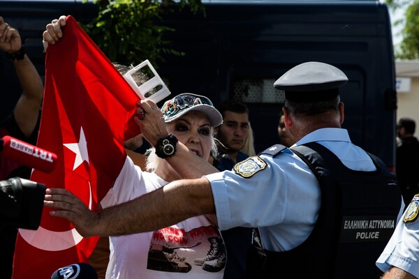 Γιατί οι οκτώ αξιωματικοί δεν πρέπει να εκδοθούν από την Ελλάδα στην Τουρκία