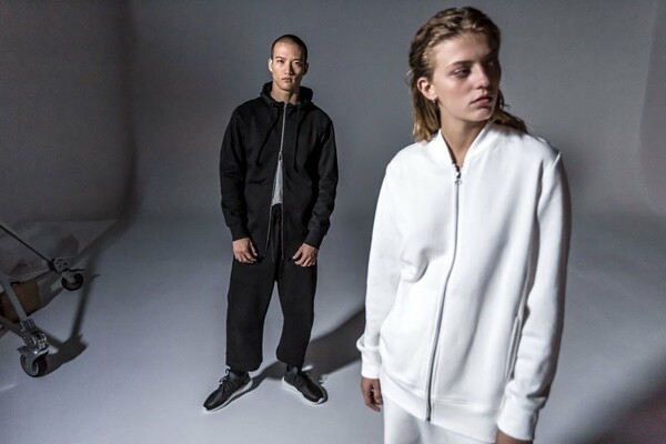 Τα adidas Originals λανσάρουν για πρώτη φορά μια αποκλειστική σειρά ρούχων για γυναίκες και άνδρες, την XBYO