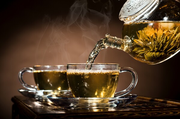 Πίνουμε το σωστό τσάι; O Jean-Marie Verlet από τον «Δρόμο του Τσαγιού» εξηγεί