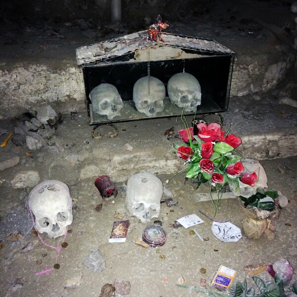 Το κοιμητήριο των "Πηγών" στη Νάπολη.