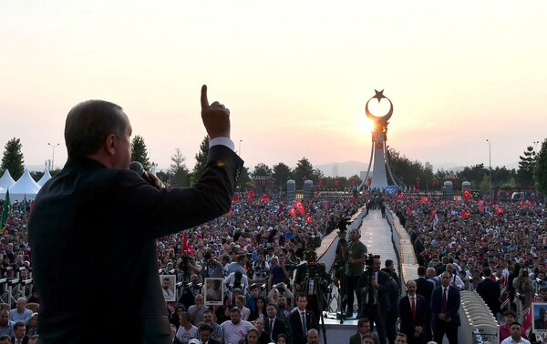 Η Τουρκία επιστρέφει στην δεκαετία του '80