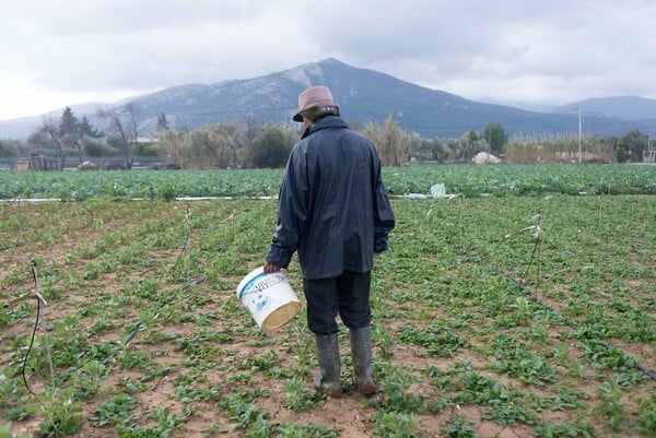 Στην Αχαΐα: ένας φωτογράφος επιστρέφει στον τόπο καταγωγής του