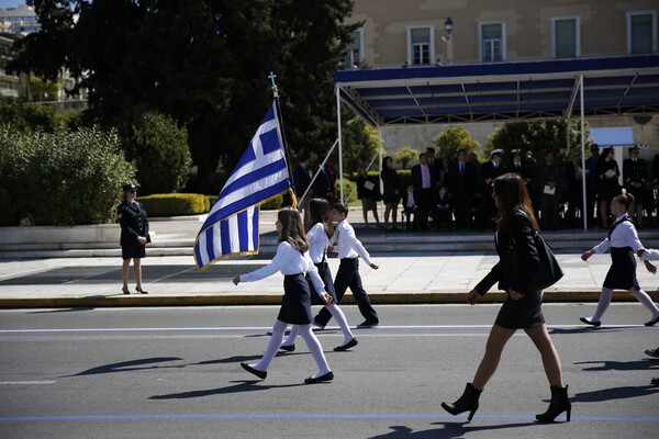 Ποιοι δρόμοι κλείνουν από σήμερα για τις παρελάσεις στο κέντρο της Αθήνας