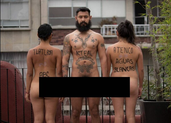 Διαμαρτυρία στο Μεξικό: "Τι είναι πιο σοκαριστικό; Ένα γυμνό σώμα η μια απανθρακωμένη σορός;"