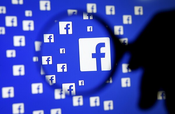Το Facebook εμποδίζει προσωρινά τις νέες εφαρμογές να ενταχθούν στην πλατφόρμα του