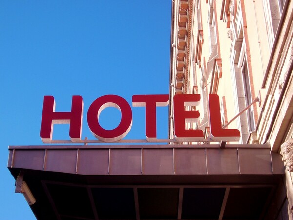 Αυτό το site αξιολογεί ξενοδοχεία με βάση το Wi-Fi τους