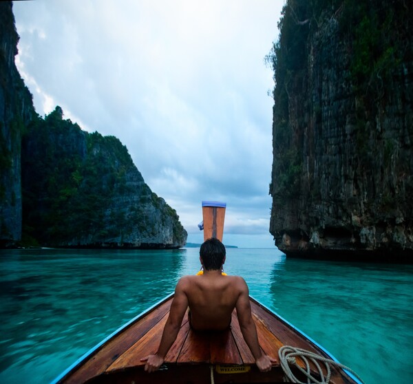 To μαγεμένο ταξίδι δύο Ελλήνων φωτογράφων στην Ταϊλάνδη