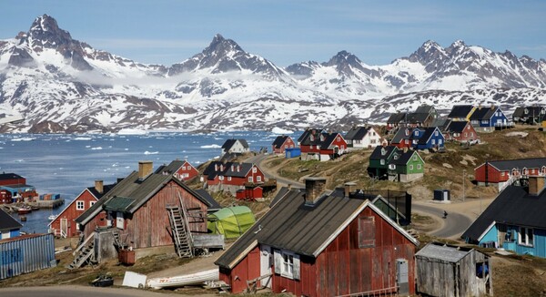 Η Γροιλανδία απαγορεύει την πώληση αλκοόλ εν μέσω «καραντίνας» για να μειώσει τα περιστατικά βίας