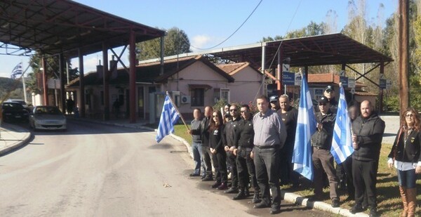 Οι δράσεις της Χρυσής Αυγής, συνεχής πονοκέφαλος για τους Έλληνες διπλωμάτες. Απο τον Νίκο Μιχαλόπουλο