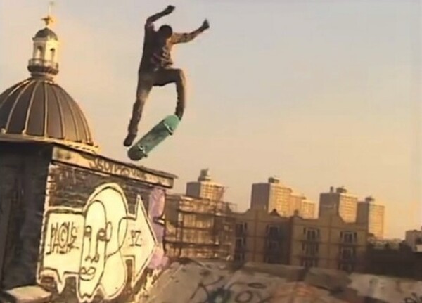 Roof Skating: Το πιο κοψοχολιαστικό skate βίντεο που θα δεις σήμερα
