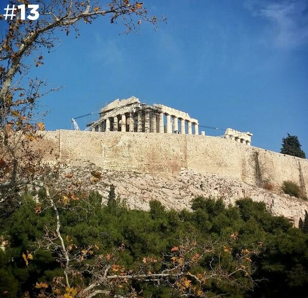 100 φωτογραφίες της Ακρόπολης, τραβηγμένες από 100 διαφορετικές ταράτσες της Αθήνας