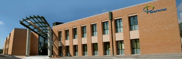 Μια εντυπωσιακή μονοκατοικία στη Φιλοθέη