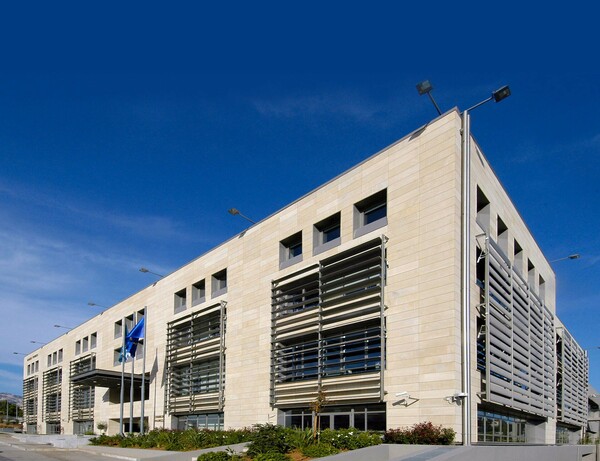 Μια εντυπωσιακή μονοκατοικία στη Φιλοθέη