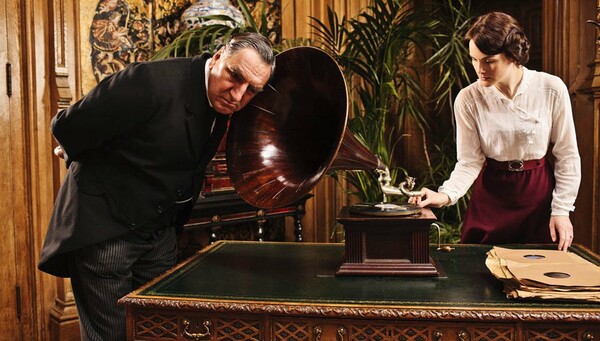 Απαγορεύονται τα αγγίγματα στο Downton Abbey