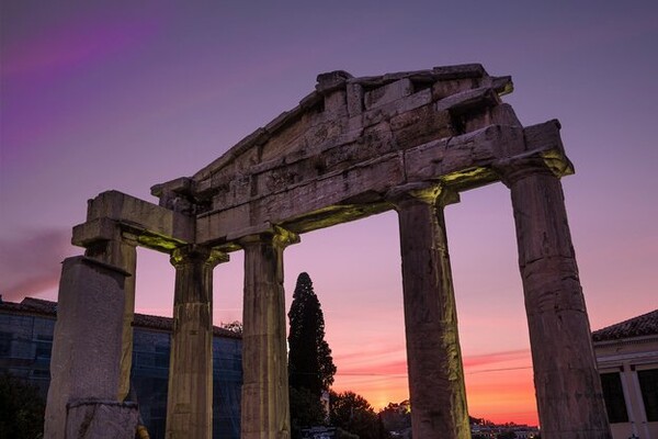 Δεν είναι μόνο 49 οι λόγοι που αγαπάμε την Ελλάδα