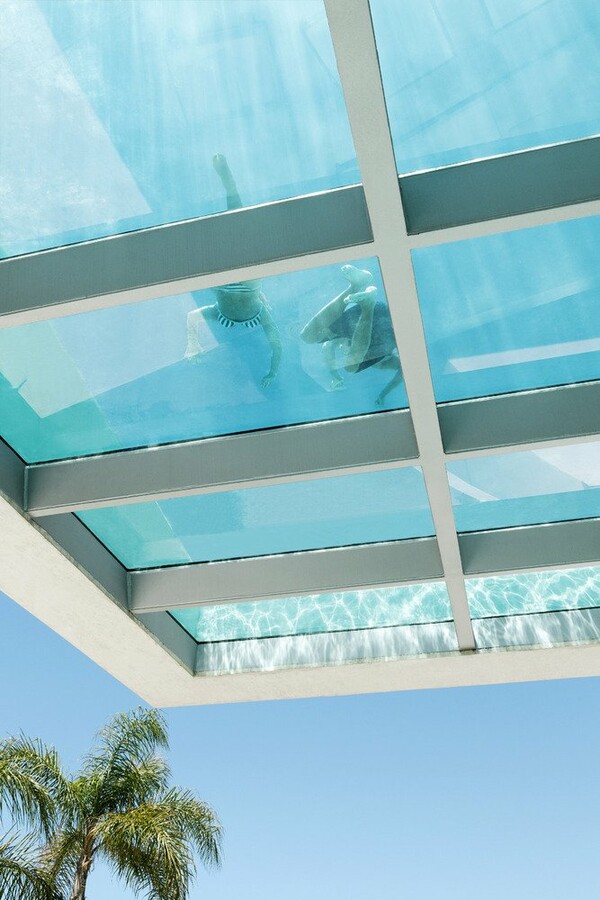 JellyFish house: Η βίλα με την αιωρούμενη πισίνα