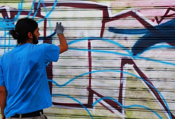 Graffiti και εντυπωσιακά murals στα Ιωάννινα