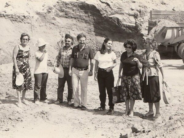 Η ανακάλυψη του τάφου της Αμφίπολης πριν από 50 χρόνια