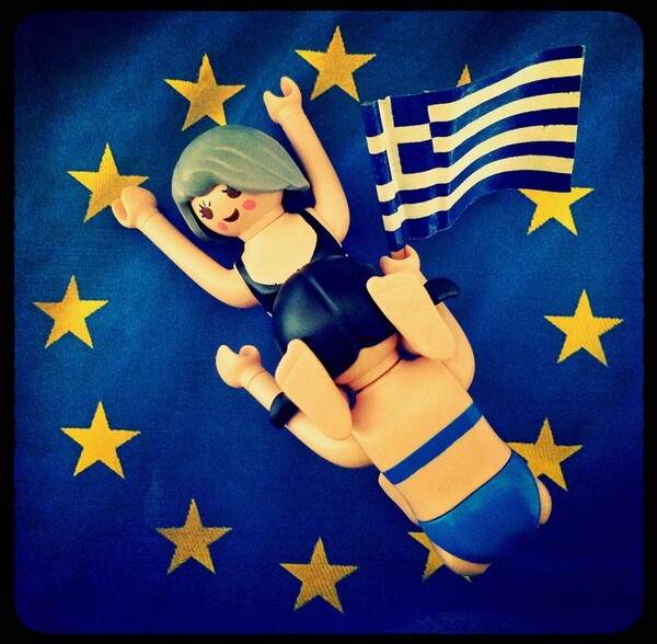 Η ελληνική τραγωδία με playmobil