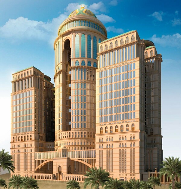 Το μεγαλύτερο ξενοδοχείο του κόσμου κατασκευάζεται στη Μέκκα 