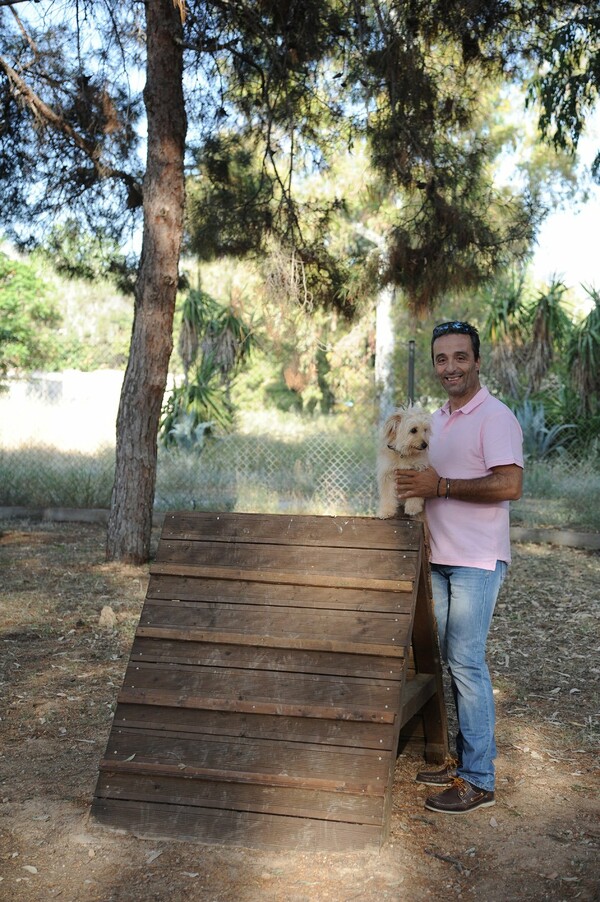Αυτό είναι το ολοκαίνουριο πάρκο για σκύλους στην Αργυρούπολη