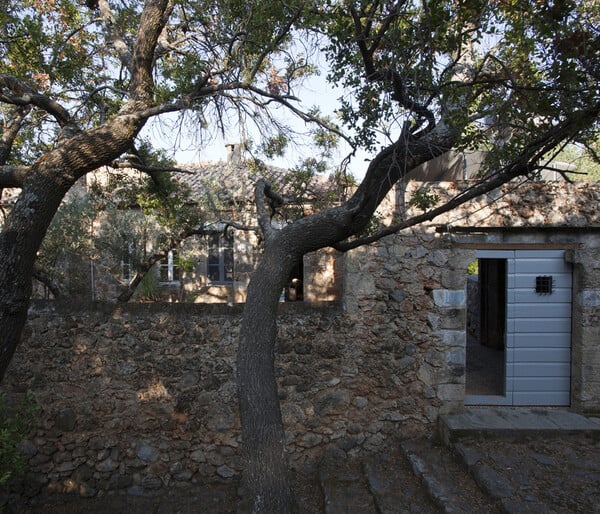 H κατοικία του Πάτρικ Λη Φέρμορ στη Μάνη είναι ένα από τα ωραιότερα σπίτια της Ελλάδας