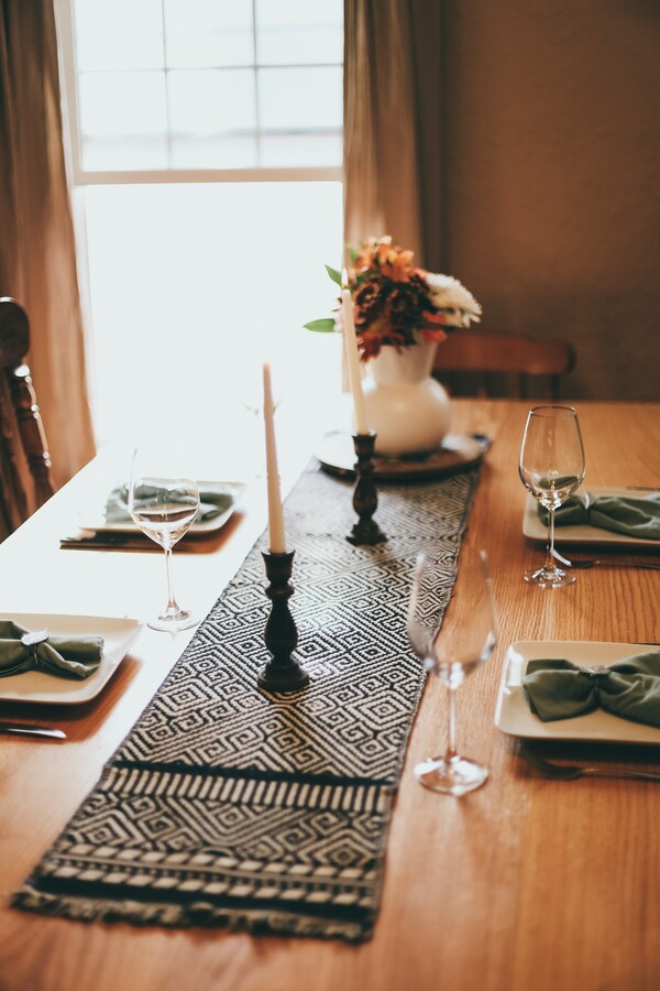 Πώς να οργανώσετε την ιδανική fine dining βραδιά στο σπίτι