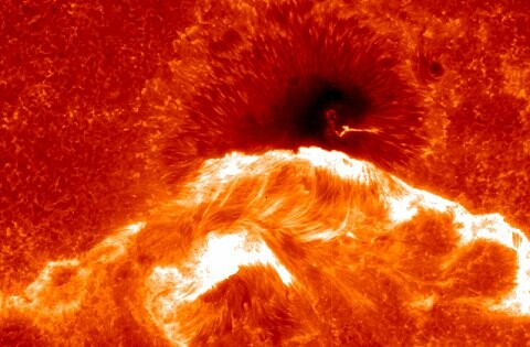 Ο οργισμένος ήλιος-μια τερατώδης έκρηξη που “αιχμαλώτισε” η NASA (vid)