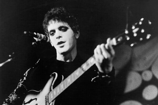 Ένα κείμενο για τον Lou Reed που πέθανε σαν σήμερα το 2013