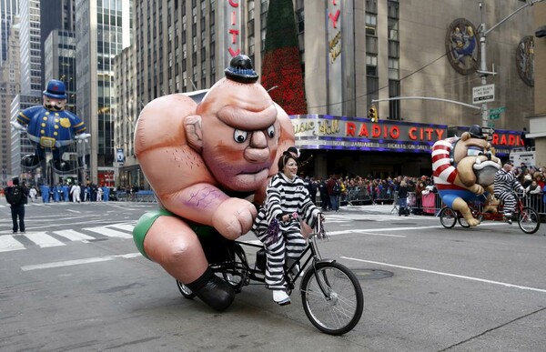 25 εντυπωσιακές φωτογραφίες από την μεγάλη παρέλαση του Thanksgiving στη Νέα Υόρκη
