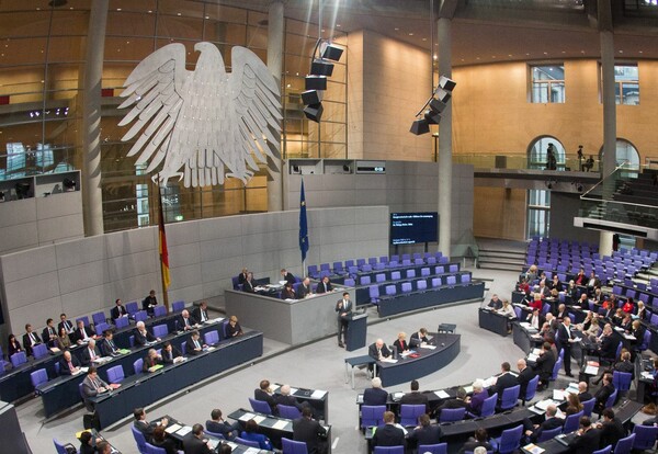 Politico:Η Γερμανία δεν είναι το μόνο «γεράκι» στην ευρωζώνη