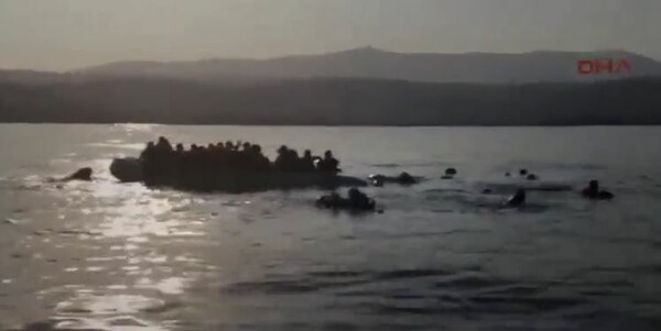 Liberation: H ελληνική ακτοφυλακή προσπαθεί να βουλιάξει βάρκα με μετανάστες [ΒΙΝΤΕΟ]