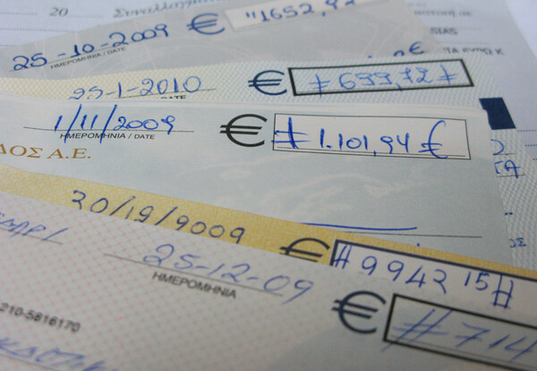 282.7 εκατ. ευρώ οι ακάλυπτες επιταγές