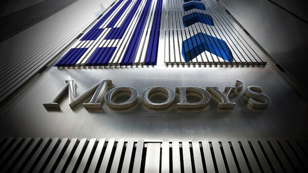 O οίκος Moody's υποβάθμισε το μακροπρόθεσμο κρατικό αξιόχρεο της Ελλάδας σε Caa3