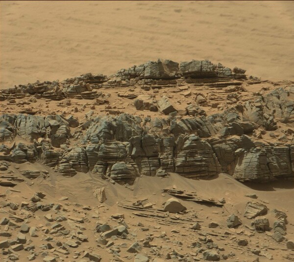 Τι είναι πάλι αυτό στον πλανήτη Άρη;