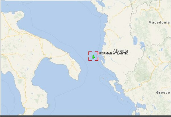 Φωτιά σε πλοίο με 478 επιβαίνοντες ανοικτά της Κέρκυρας