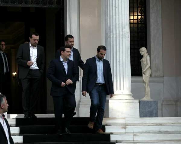 Ποια μέτρα ετοιμάζει ο ΣΥΡΙΖΑ για την απεμπλοκή της διαπραγμάτευσης