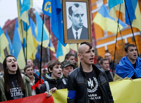 “Οι χρυσαυγίτες ζηλεύουν τους Ουκρανούς ομοιδεάτες τους”