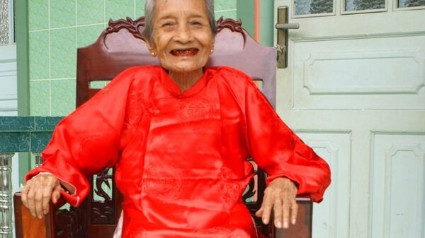 Μία 122χρονη η νέα «βασίλισσα του γήρατος»