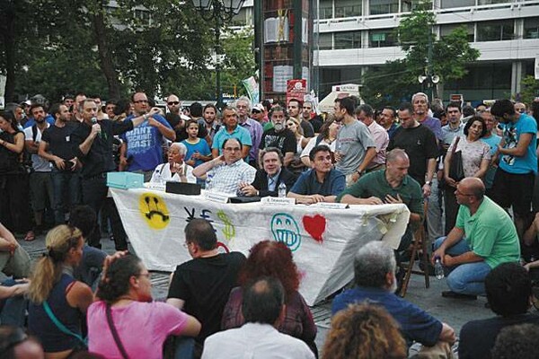 14 αποδείξεις πως ένας εξωγήινος έχει μπει στο σώμα του Κατρούγκαλου