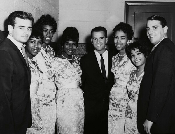 Ακυκλοφόρητες φωτογραφίες από την χρυσή εποχή της Motown