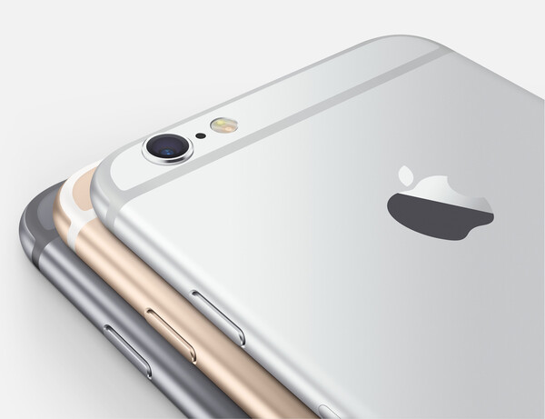 Apple: Μειώθηκαν για πρώτη φορά στην ιστορία της οι πωλήσεις iPhone