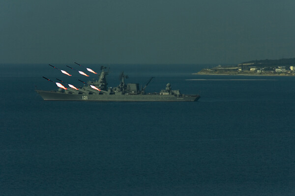 Η Τουρκία έστειλε δυο υποβρύχια κοντά στη ναυαρχίδα των Ρώσων