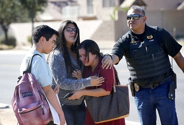 Οι 15χρονες μαθήτριες, που σκοτώθηκαν σε Λύκειο της Αριζόνα, πυροβόλησαν η μία την άλλη